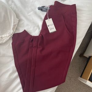 Brand new wearfigs Zamora jogger xs